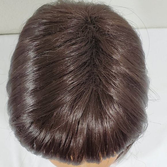 SOLD - The Wig Company Classic Chin-Length Flapper Bob with Bangs Dark Brown - Picture 10 of 16